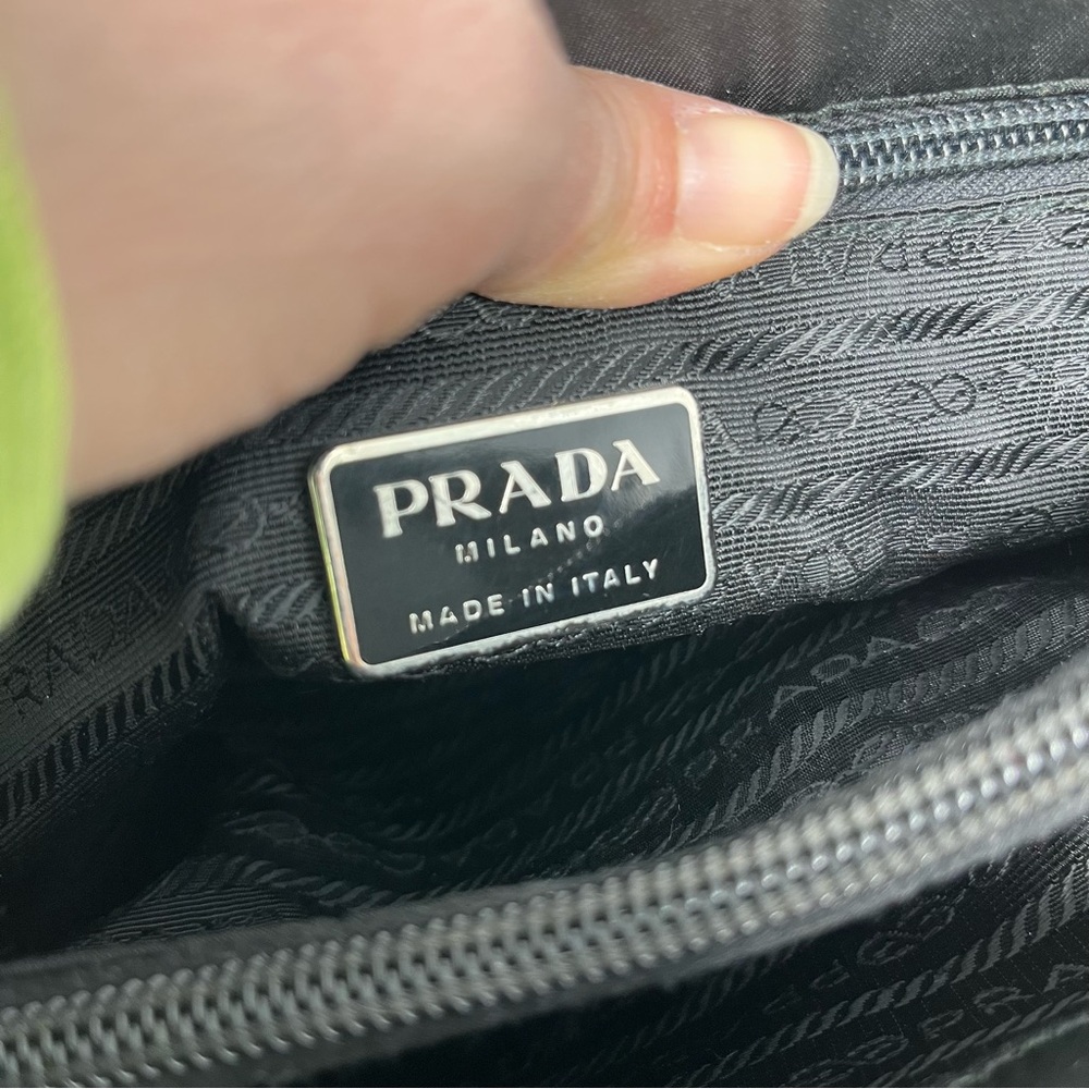 Vintage Prada Black Tessuto Nylon Triangle Logo Shoulder Bag Tote Chain Handle - Picture 9 of 13